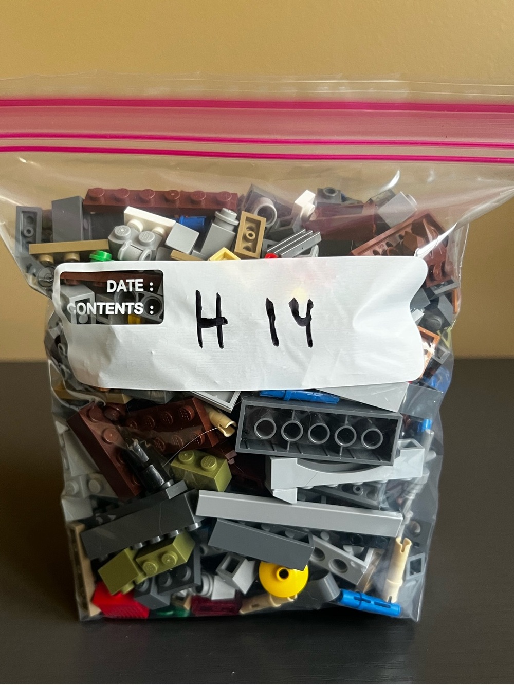 LEGO Small And Medium Mix Colors Accessories , Spare Parts And Brick Pieces.14oz
